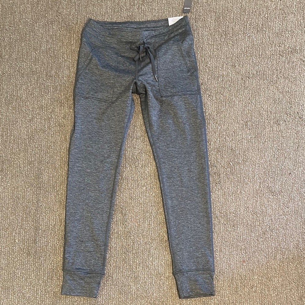 NWT Aerie Chill. Play. Move. Joggers - Picture 3 of 6